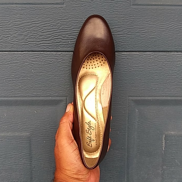 Soft Style by Hush Puppies "ANGEL PUMP II" - Picture 3 of 13